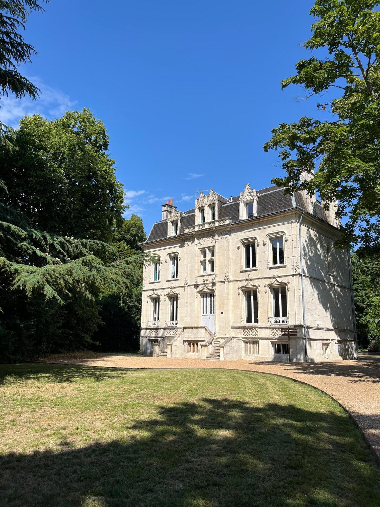 Le Clos Du Cedre Saint-Ouen  Exterior photo